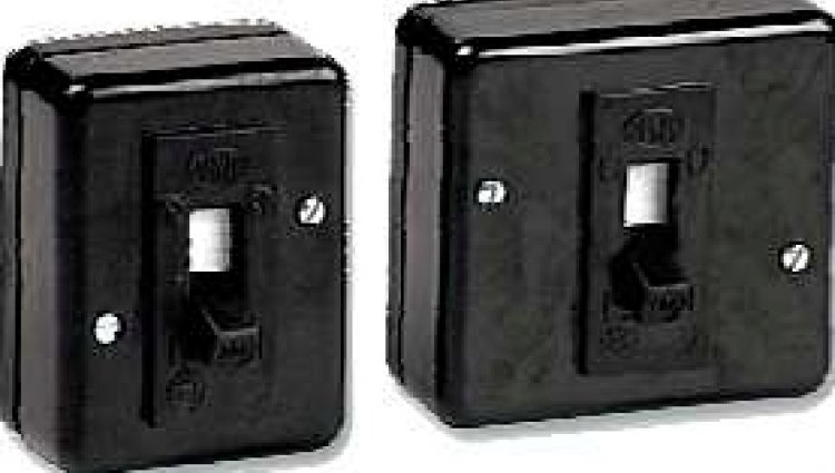 Waco NWI Isolator Double Pole 45 Amp - Click Image to Close